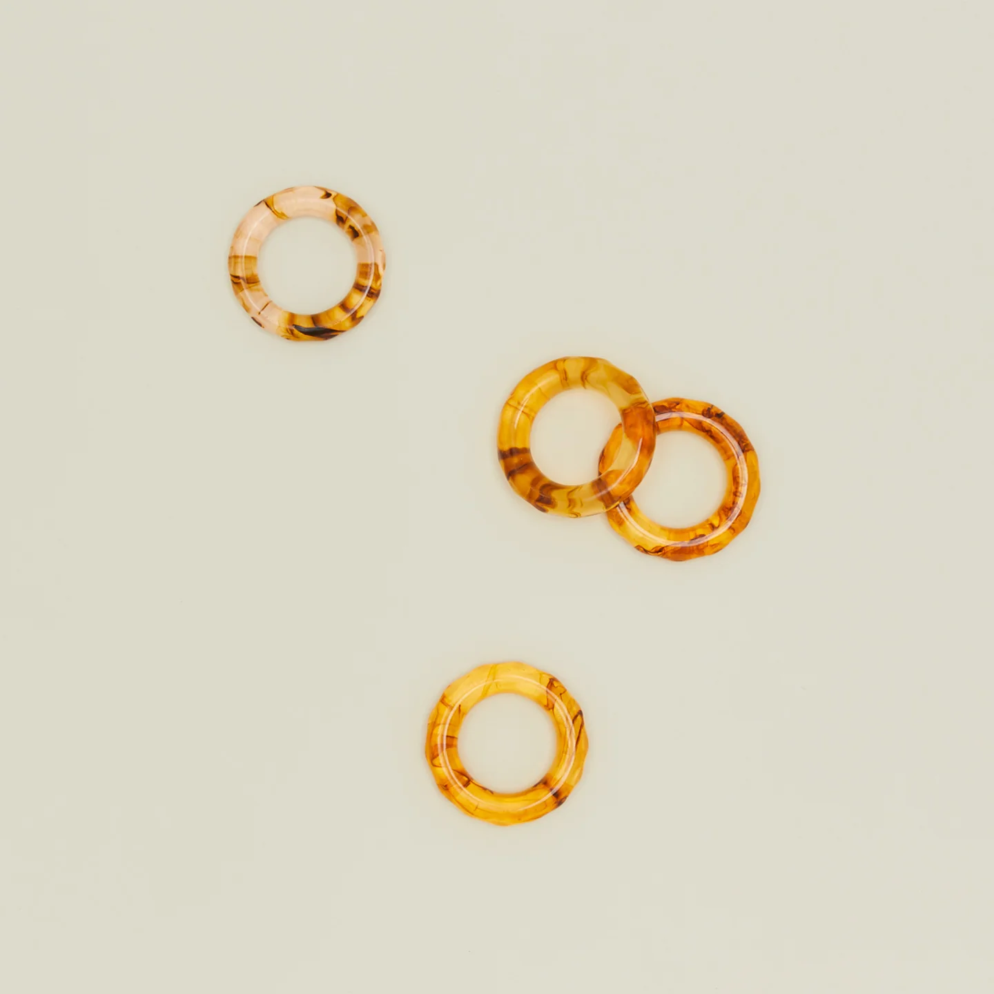 Tortoiseshell Napkin Rings, Set of 4 - Image 2